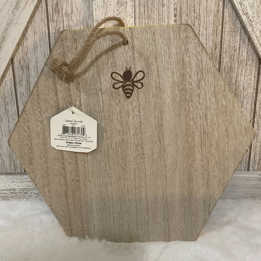 Target BP 2019 Bee Wooden Trivet